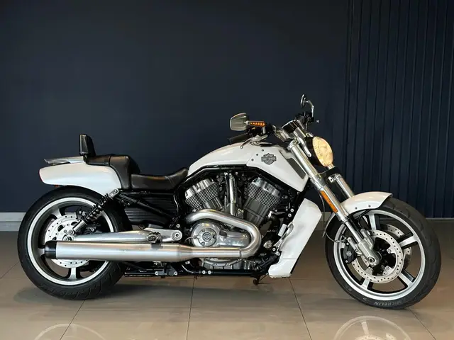 Carro Harley-Davidson V Rod Custom 2014 V Rod Muscle