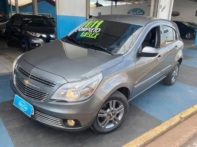 Carro Chevrolet Agile 2011 LTZ 1.4 8V (Flex)