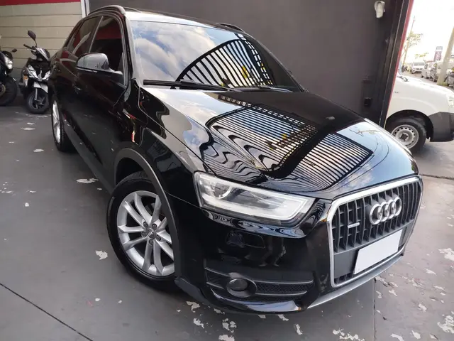 Carro Audi Q3 2013 2.0 TFSI Ambiente S Tronic Quattro