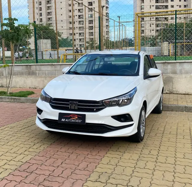 Carro Fiat Cronos 2023 Drive 1.3 (Flex) MT