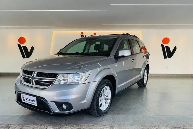 Carro Dodge Journey 2015 SXT 3.6 V6