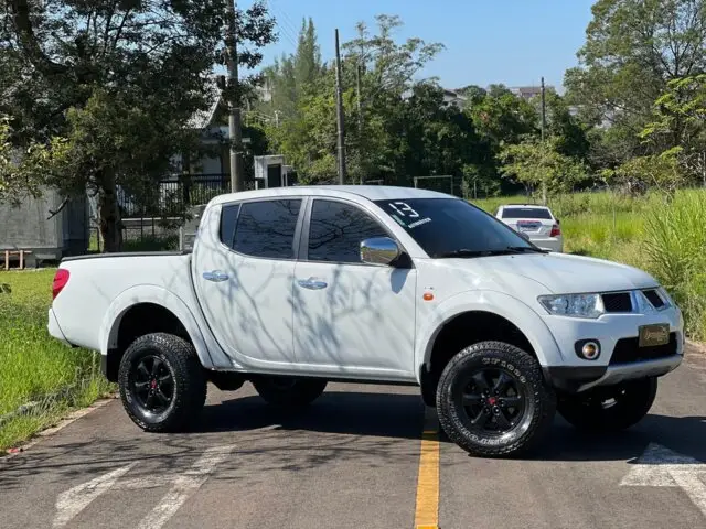 Carro Mitsubishi L200 Triton Sport 2013 3.5 V6 (Flex) (Aut)