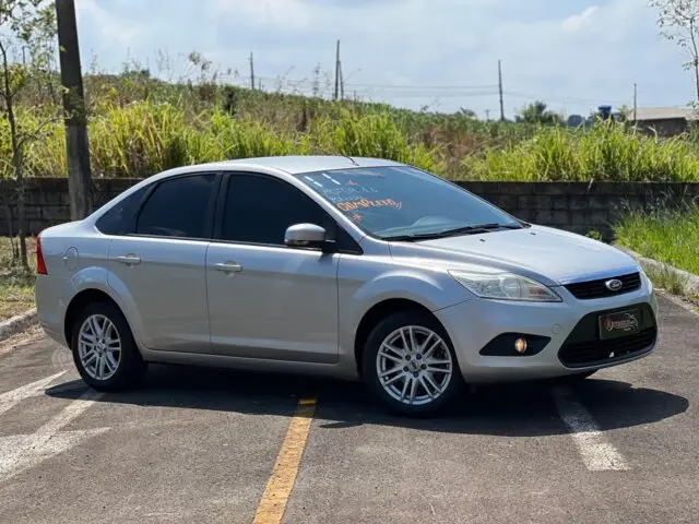 Carro Ford Focus Sedan 2011 GL 1.6 16V (Flex)