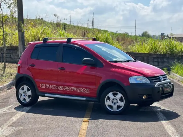 Carro Volkswagen CrossFox 2006 1.6 (Flex)