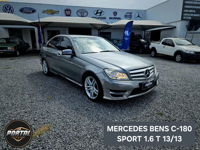 Carro Mercedes-Benz Classe C 2013 C-180 CGI Sport 1.6 TB 16V (Aut.)