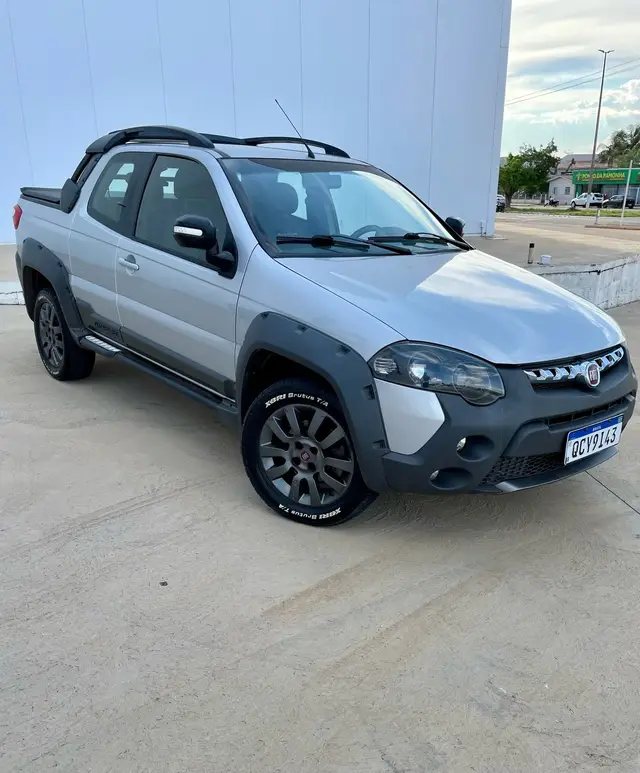 Carro Fiat Strada 2020 Adventure 1.8 16V (Flex) (Cabine Dupla)