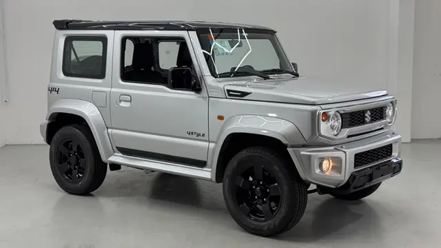 Carro Suzuki Jimny Sierra 2025 4Style 1.5 AllGrip (Aut.)