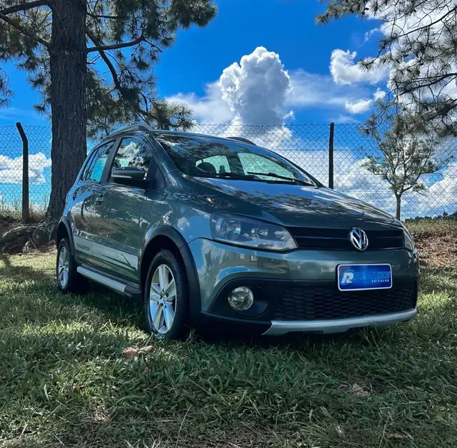 Carro Volkswagen CrossFox 2011 1.6 (Flex)