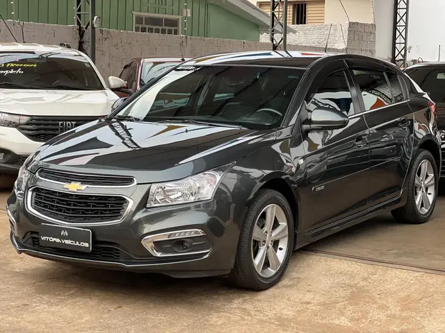 Carro Chevrolet Cruze 2016 LT 1.8 16V Ecotec (Flex)