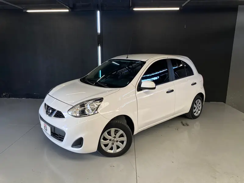 Nissan March 1.0 12V S (Flex)