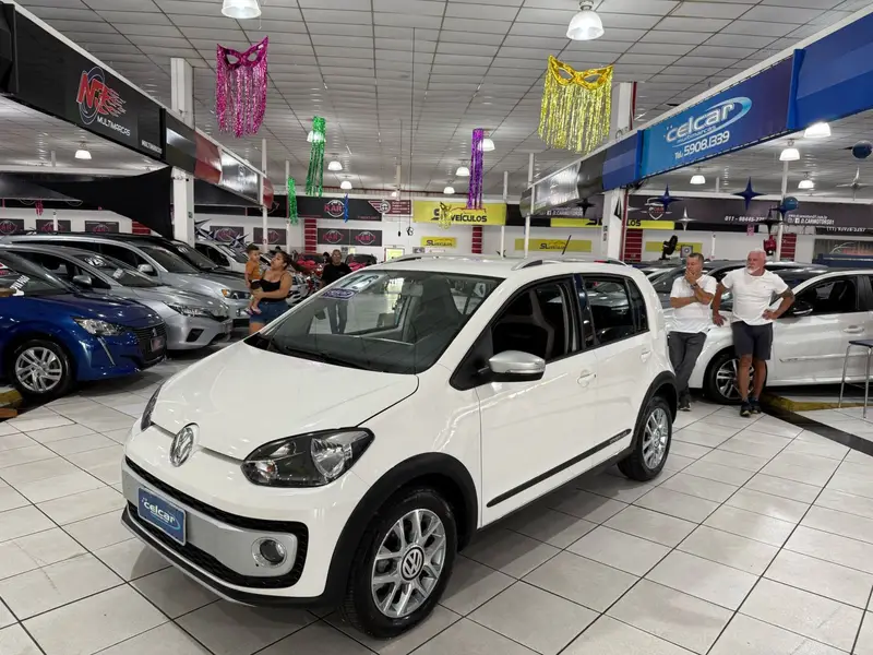 Volkswagen Up! 1.0 12v TSI E-Flex Cross