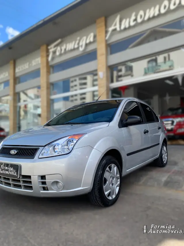 Carro Ford Fiesta Sedan 2008 1.0 (Flex)