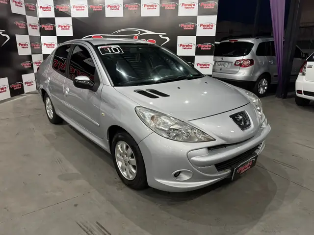 Carro Peugeot 207 Sedan 2010 207 Passion XR Sport 1.4 8V (flex)