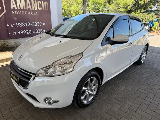 Carro Peugeot 208 2014 Active Pack 1.5 8V (Flex)