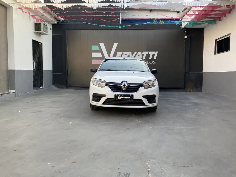 Renault Logan Life 1.0 12V SCe (Flex)