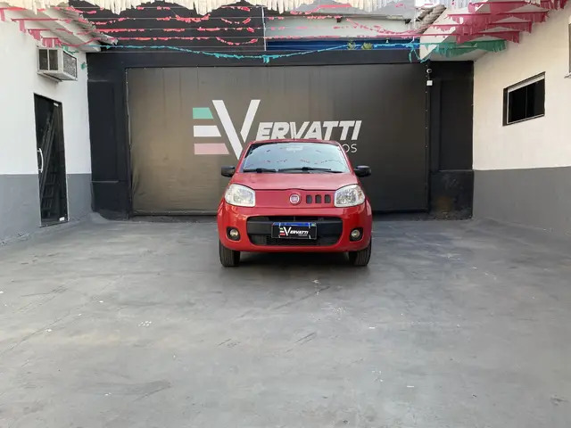 Carro Fiat Uno 2012 Vivace 1.0 8V (Flex) 4p