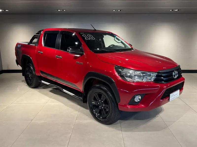 Toyota Hilux Cabine Dupla Hilux 2.8 TDI SR CD Challenge 4x4 (Aut)
