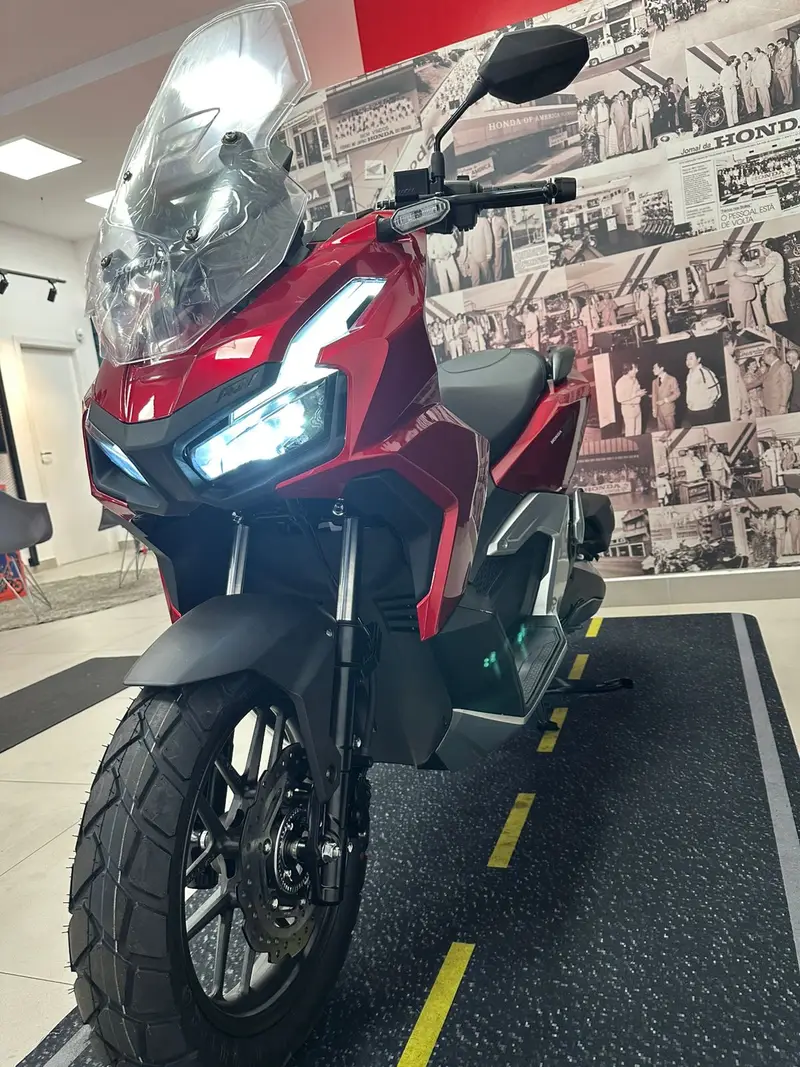 Honda ADV 160 (ABS)
