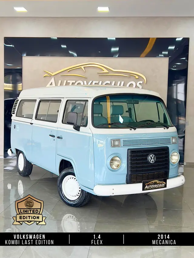 Carro Volkswagen Kombi 2014 1.4 Last Edition (Flex)
