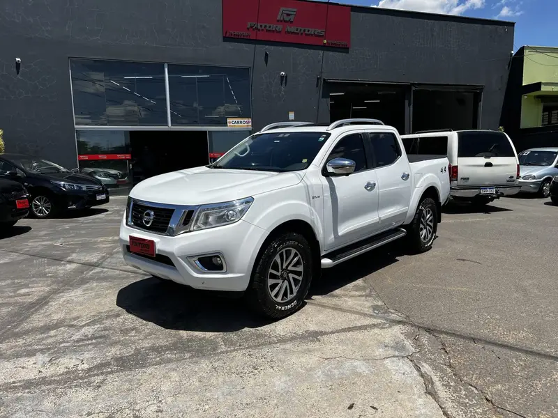 Nissan Frontier 2.3 TD CD LE 4x4 (Aut)