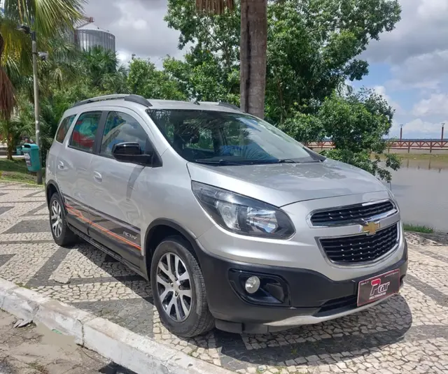 Carro Chevrolet Spin 2018 Activ 1.8 (Flex) (Aut)
