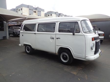 Kombi Furgão 1.4 (Flex)