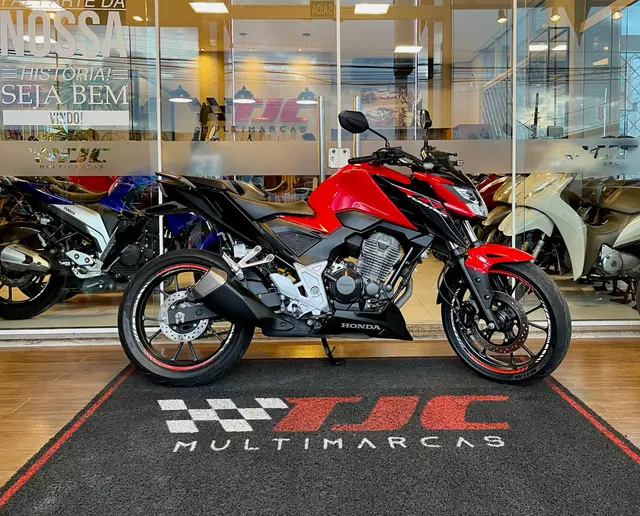 Moto Honda CB 300F Twister 2023 (CBS)