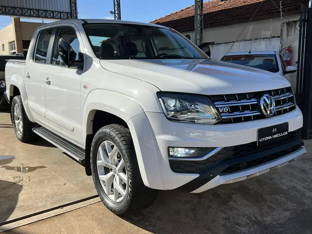 Carro Volkswagen Amarok 2021 Highline 3.0 CD 4x4 TDi (Aut) (Diesel)