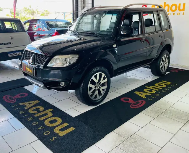 Carro Mitsubishi Pajero TR4 2015 2.0 16V 4X4 (Flex) (Aut)