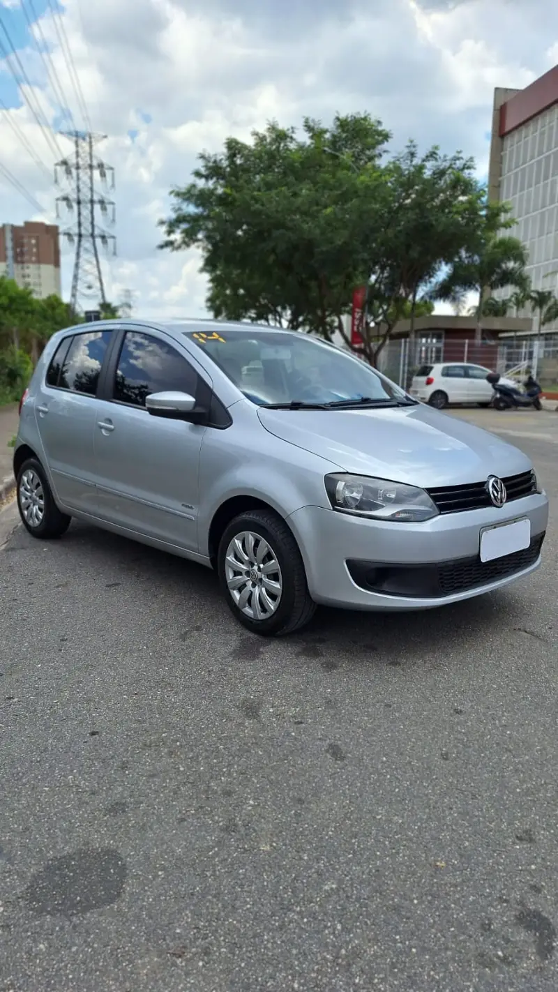 Volkswagen Fox 1.0 TEC (Flex) 4p
