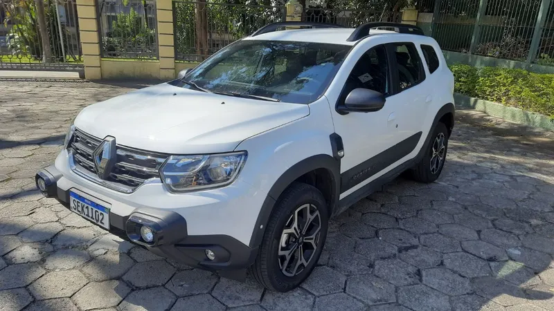 Renault Duster usado é espaçoso e robusto a preço de Kwid zero quilômetro