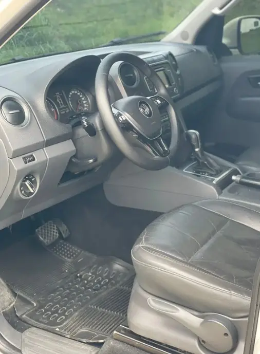 Carro Volkswagen Amarok 2015 2.0 CD 4x4 TDi Highline (Aut)