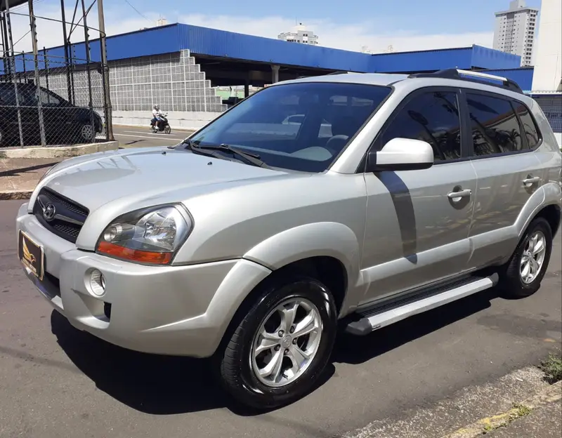 Hyundai Tucson GLS 2.0 16V (aut)