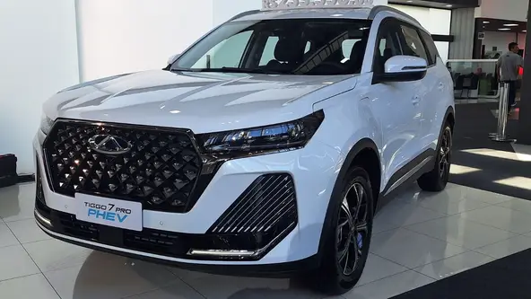 SUV traz motor 1.5 turbo híbrido plug-in do Tiggo 8 e aceleração de esportivo