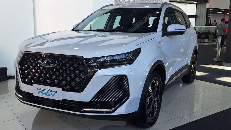 Caoa Chery Tiggo 7: como é a nova versão híbrida plug-in de 317 cv do SUV