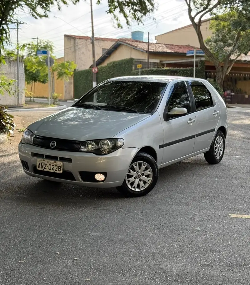 Fiat Palio ELX 1.4 (Flex)