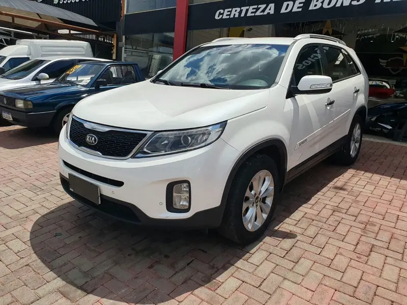 Kia Sorento 2.4 16V 4x2 (Aut)