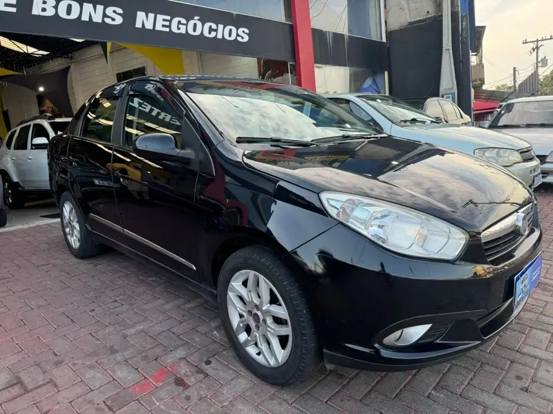 Fiat Grand Siena Essence 1.6 16V Dualogic (Flex)