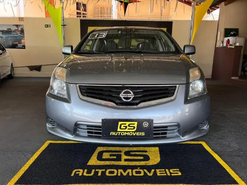 Nissan Sentra 2.0 16V (flex)