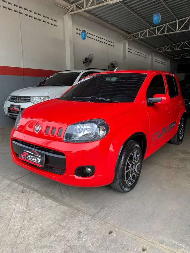 Carro Fiat Uno 2012 Sporting 1.4 8V (Flex) 4p