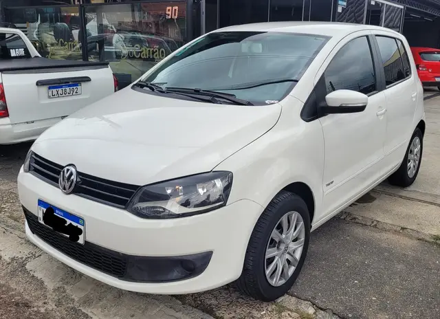 Carro Volkswagen Fox 2013 1.6 VHT (Flex)