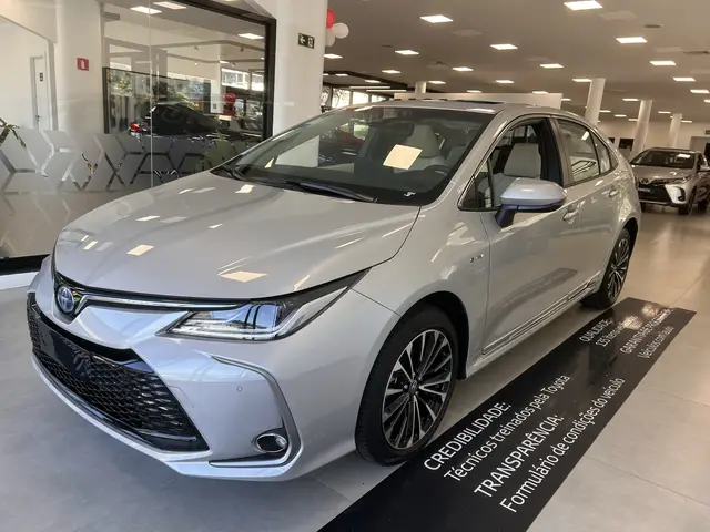 Carro Toyota Corolla 2025 Altis Hybrid Premium 1.8 Flex