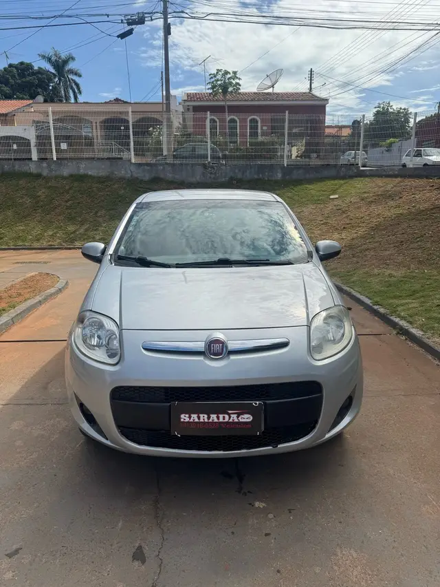 Carro Fiat Palio 2016 Attractive 1.4 Evo (Flex)