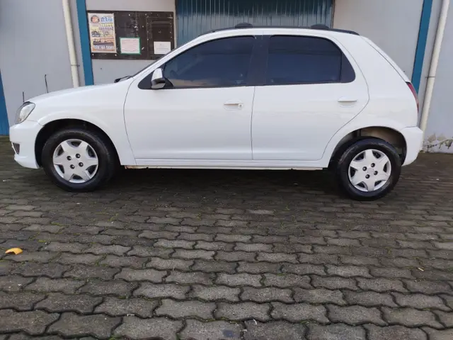 Carro Chevrolet Celta 2012 LT 1.0 (Flex)