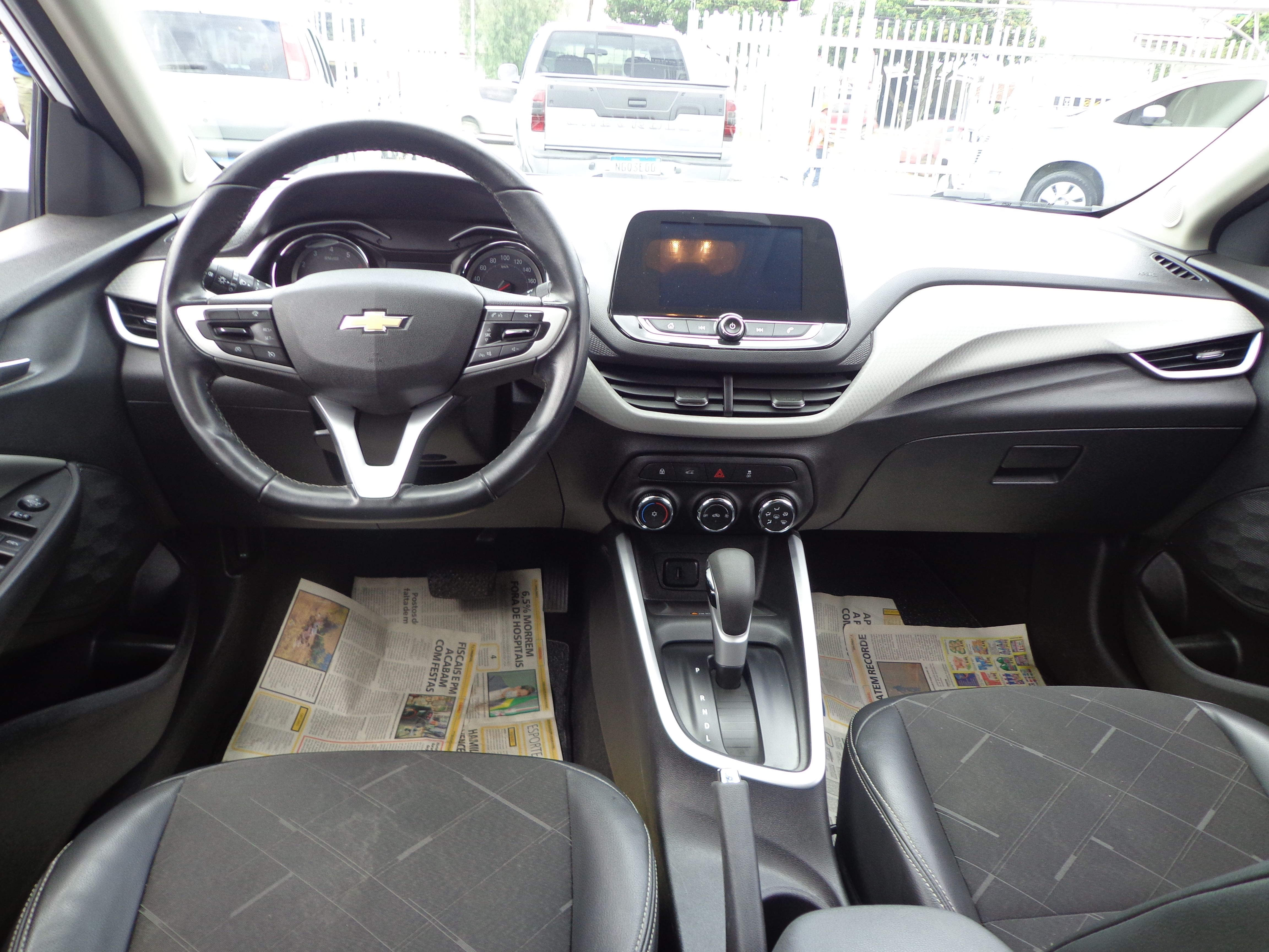 Chevrolet Onix Plus