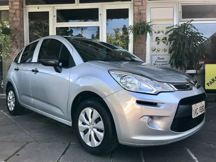 Citroën C3 Origine 1.5 8V (Flex)