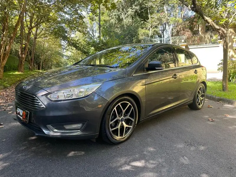 Ford Focus Hatch Titanium 2.0 PowerShift