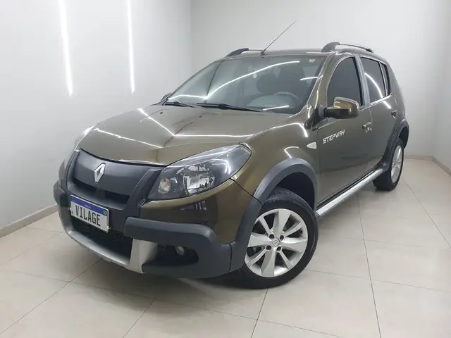 Carro Renault Sandero Stepway 2014 1.6 16V Hi-Flex (aut)