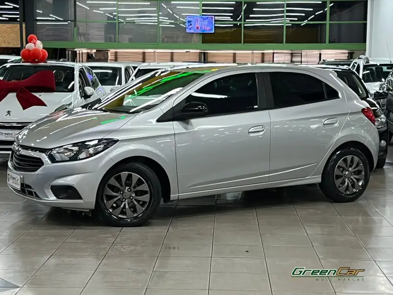 Chevrolet Onix 1.0 (Flex)