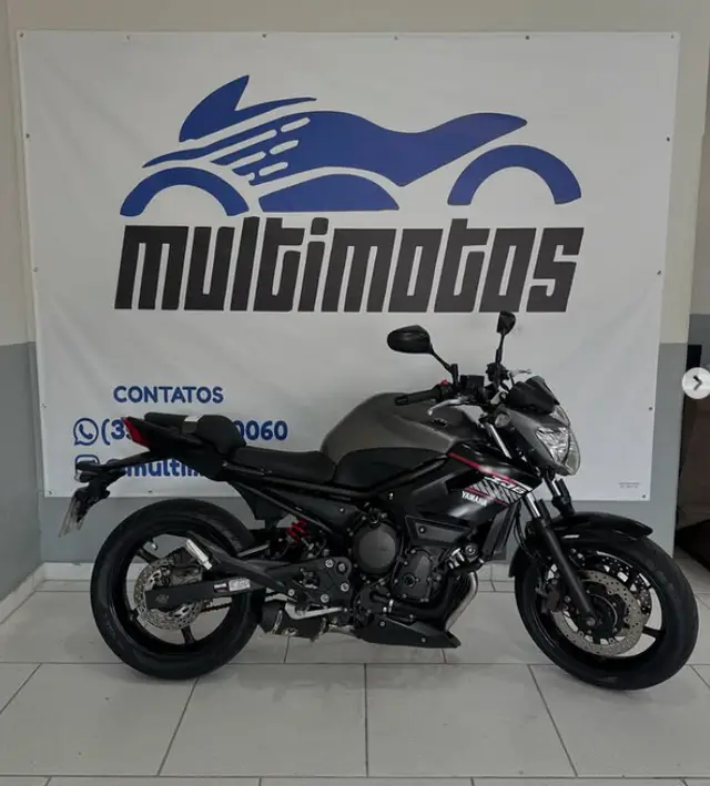 Carro Yamaha XJ6 N 2018 XJ6 N 600 (ABS)